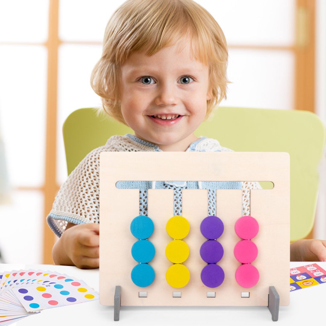 Joc de potrivire cu animale și 4 culori, 18 carduri, 3 ani+