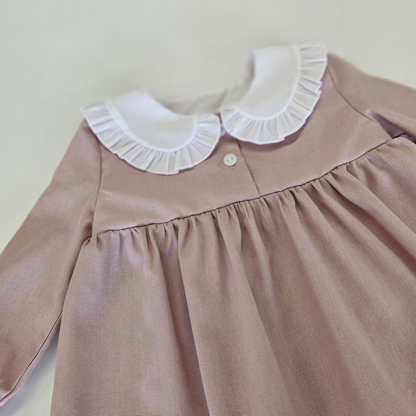 Rochita Roz Cu Guleras Alb