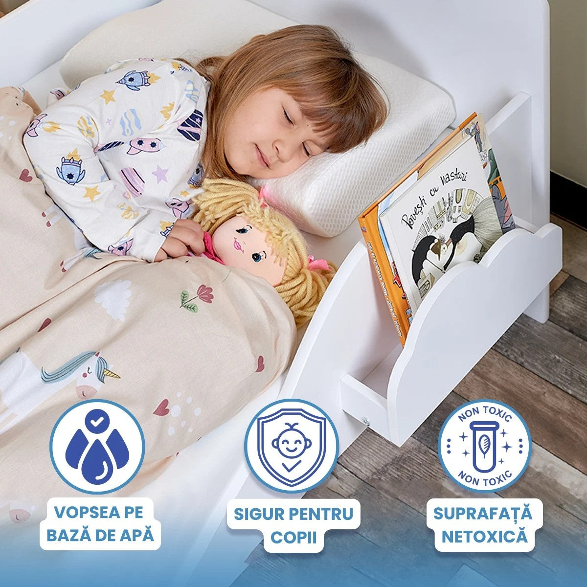 Pat Copii cu Protectie Laterala si Raft Depozitare Carti si Jucarii, Model Norisor, Patut pentru Baieti si Fetite Varsta de 3 - 8 Ani, Mobilier din Lemn MDF, Alb + Bonus Stickere Fosforescente
