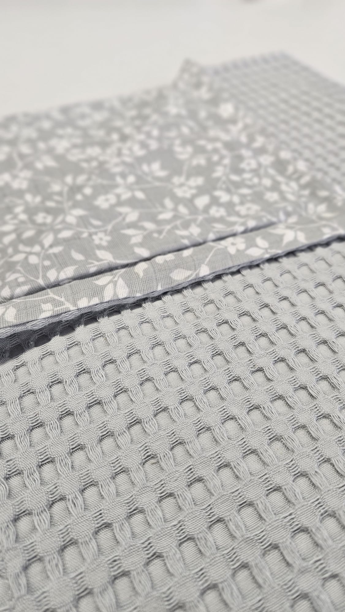 Paturica Pentru Copii Din Muselina Si Bumbac Waffle 75x95 cm