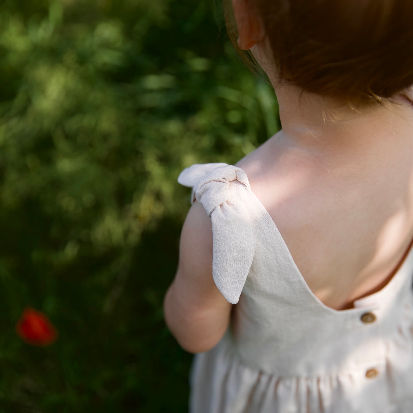 Rochita bej fetite cu bretele