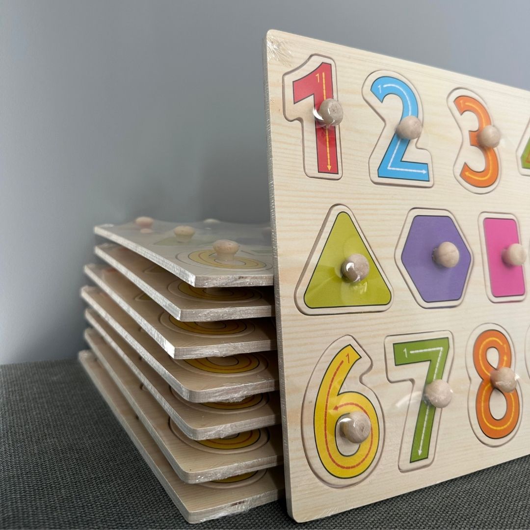 Puzzle incastru din lemn - Cifre și Forme geometrice, 2 ani+