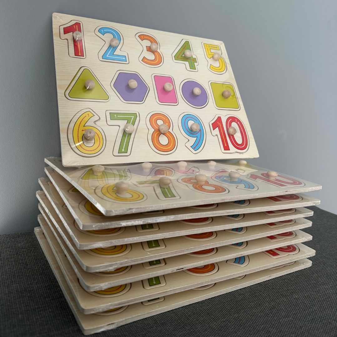 Puzzle incastru din lemn - Cifre și Forme geometrice, 2 ani+