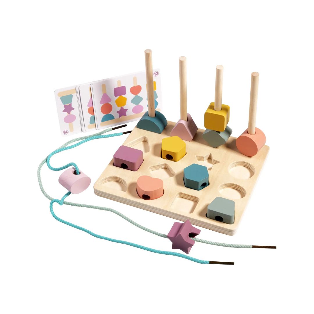 Joc de potrivire a formelor din lemn pe tije, 3 ani+