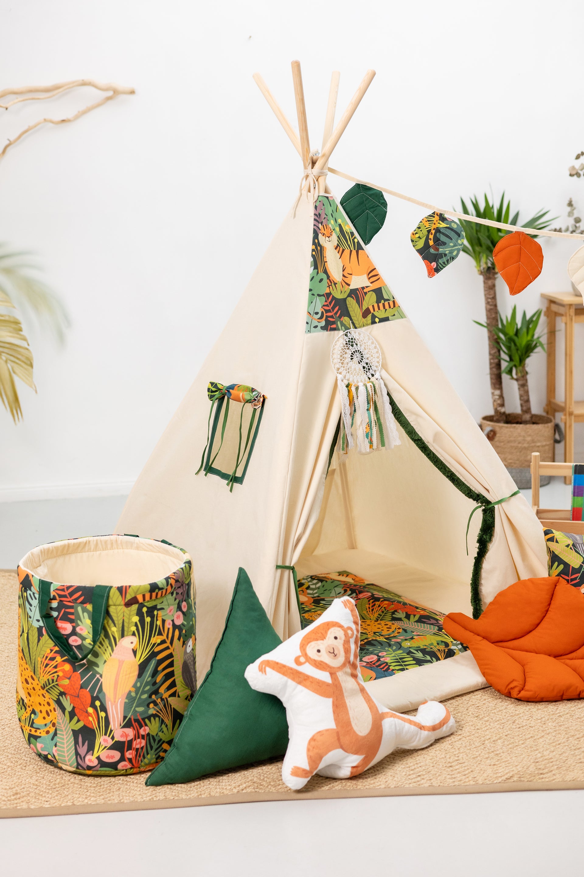 Cort teepee pentru copii, 110 cm x 110 cm - Jungla