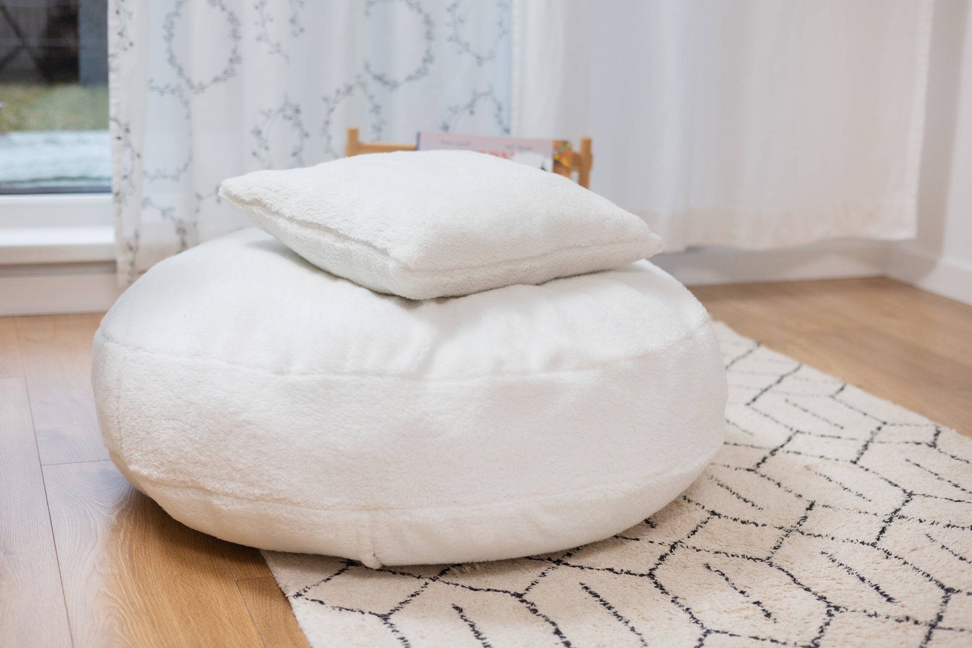 Cocon „Bezea pufoasă”