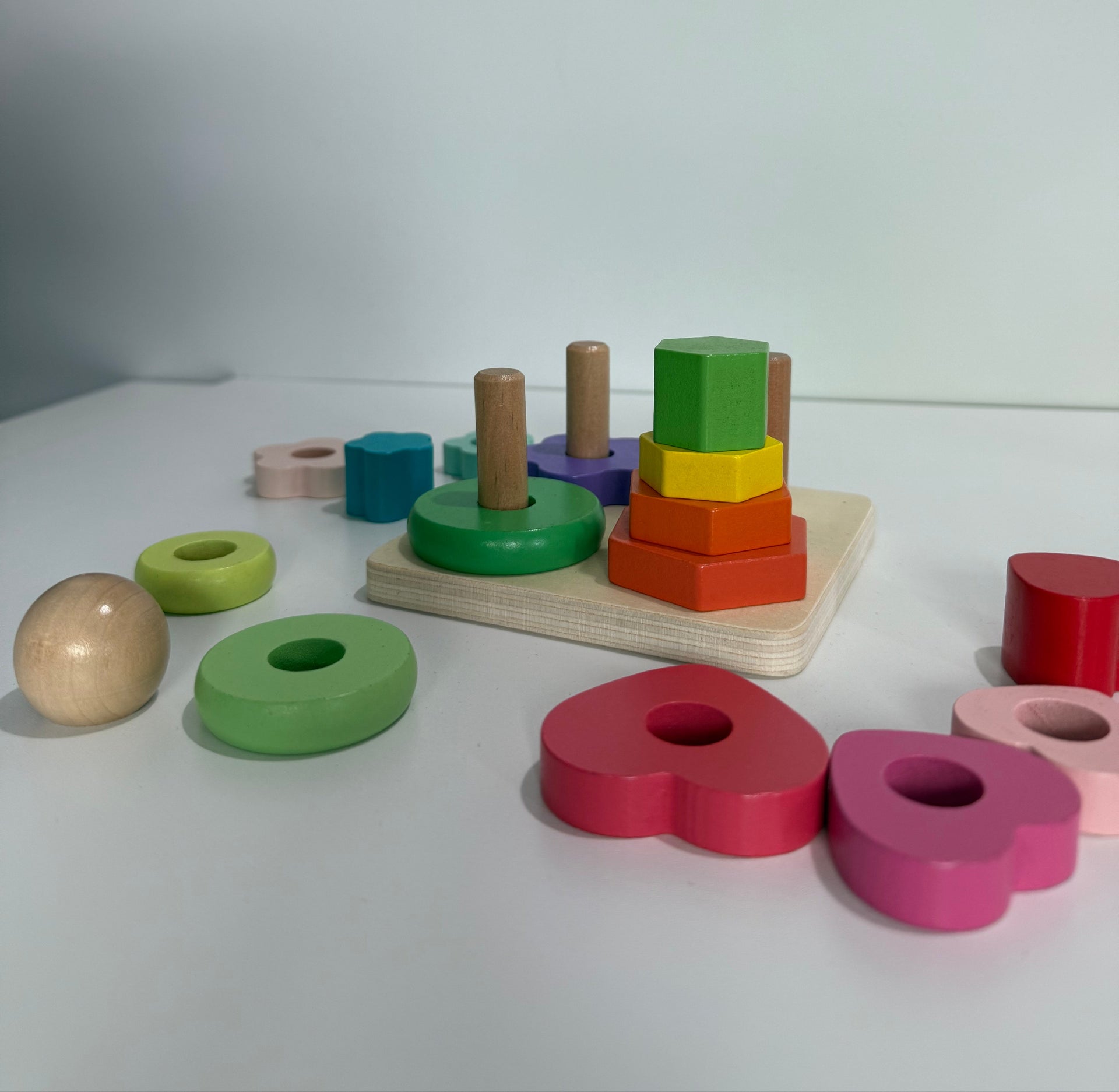 Sortator 4 Coloane din Lemn – Forme Geometrice