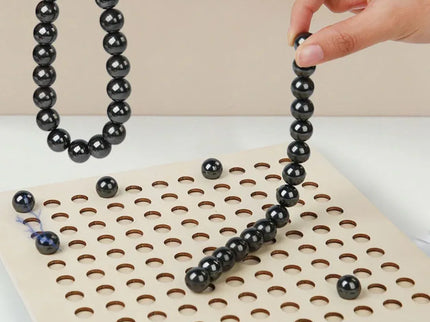 Joc de șah magnetic cu bile, 6 ani+ - Bebeboo - Totul pentru copii. Jucării, Hăinuțe, Perne, Mobilier, Textile