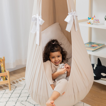 Cocon „Bezea pufoasă”  cu fundițe