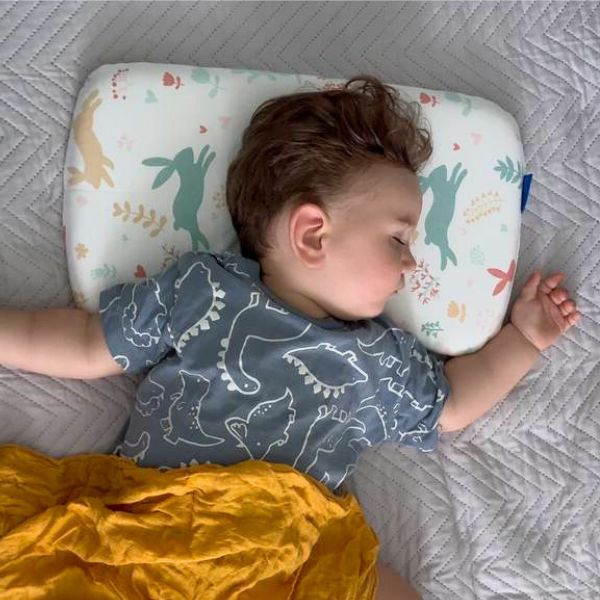 Perna ortopedica Baby pentru nou nascuti 8-24 luni | Multicolora cu Iepurasi | impotriva plagiocefaliei