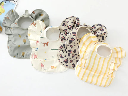 Baveta impermeabila pentru fetite, Model 2 - Gray & Dots, 6-18 luni, poliester
