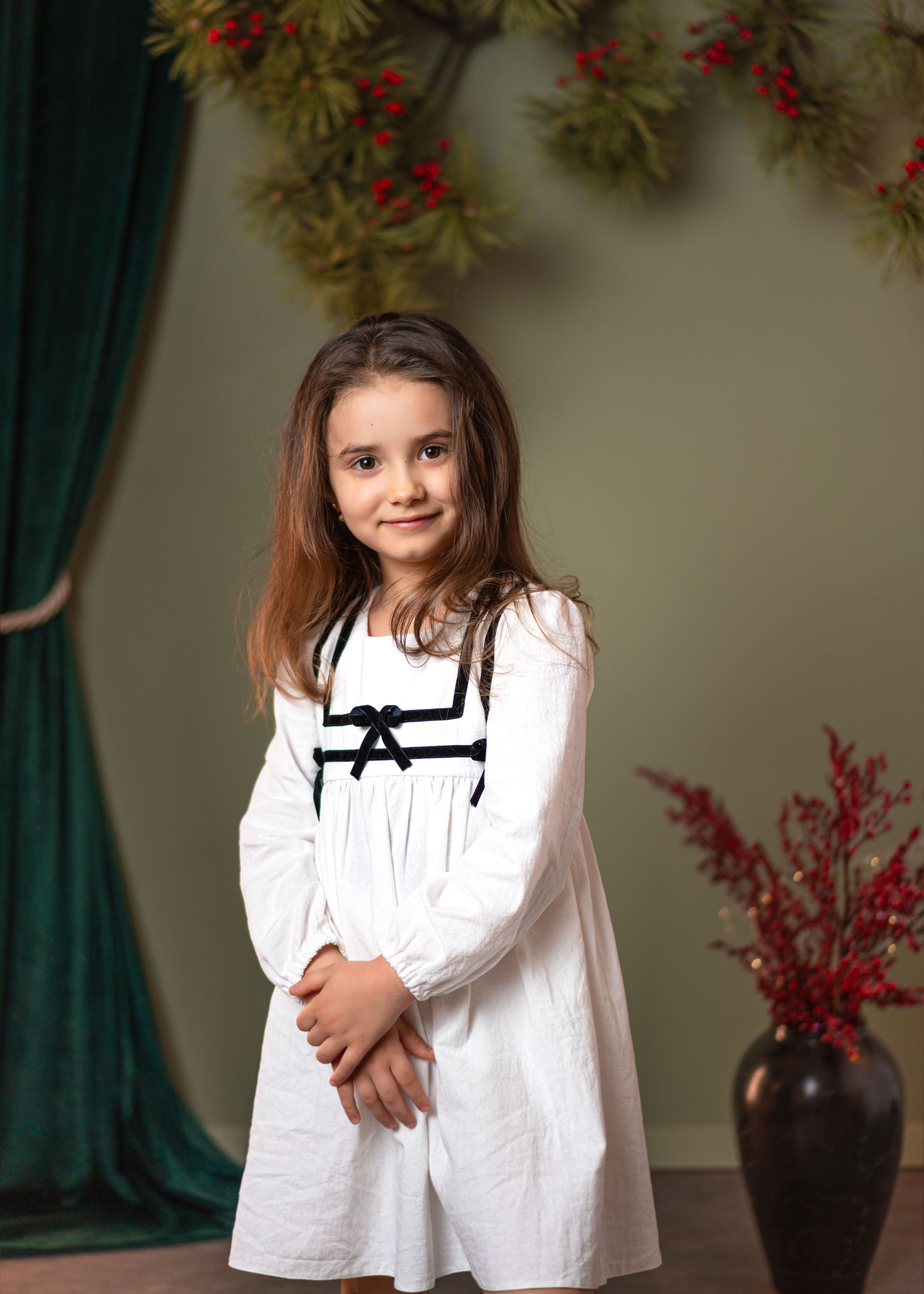 Rochita Alba Cu Fundite