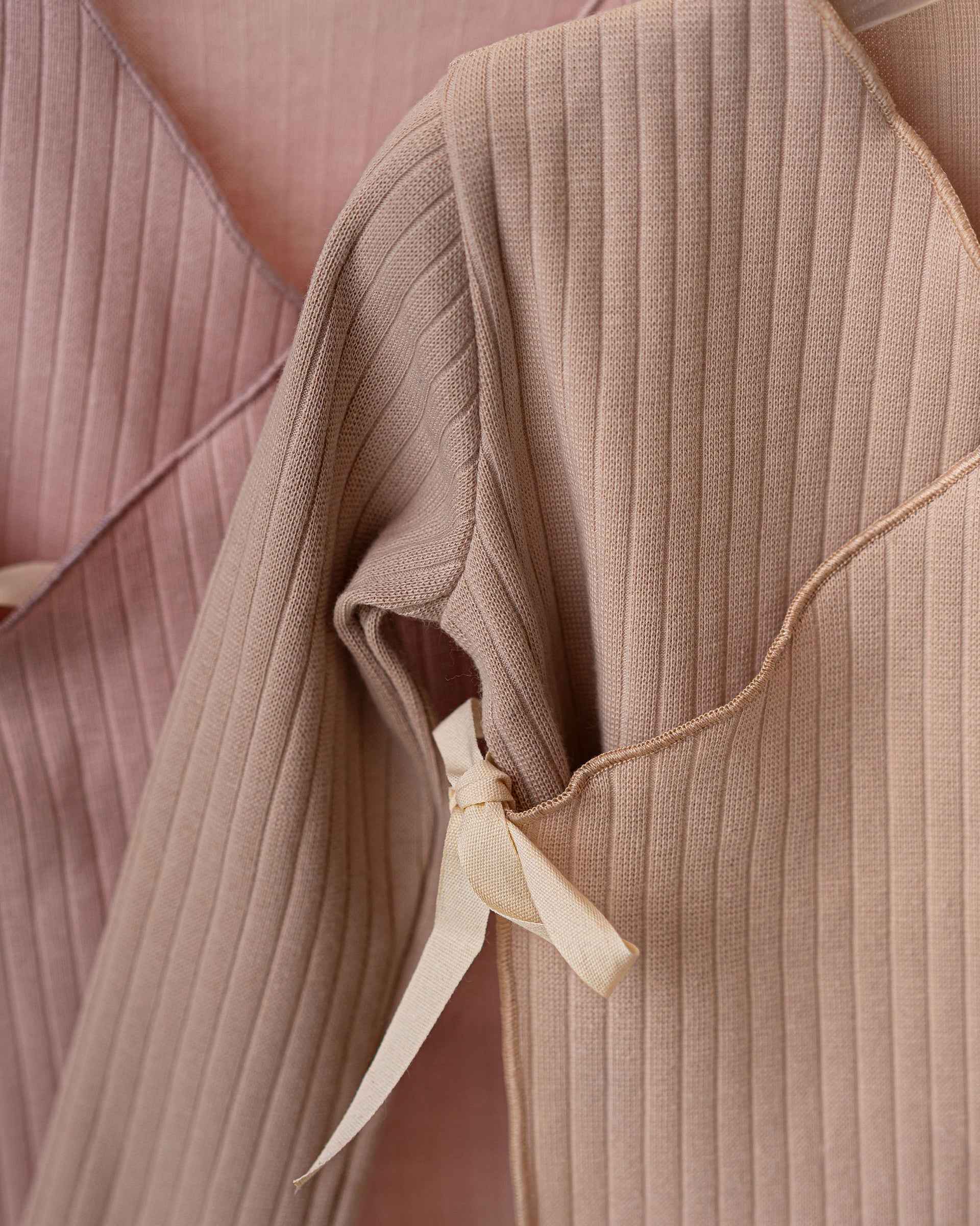 Set Bluza Si Pantaloni Bebelusi