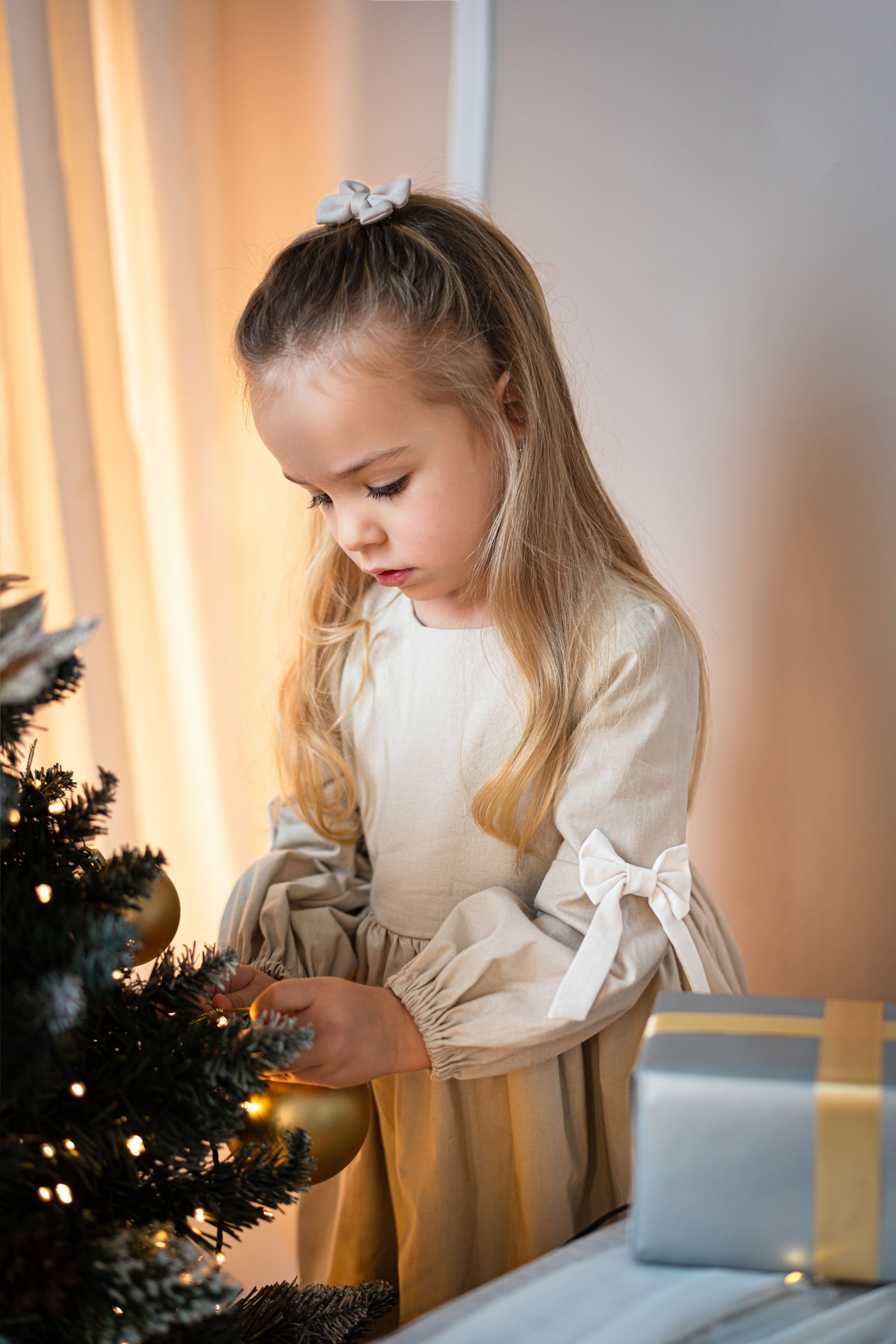 Rochita Bej Cu Fundite Fetite