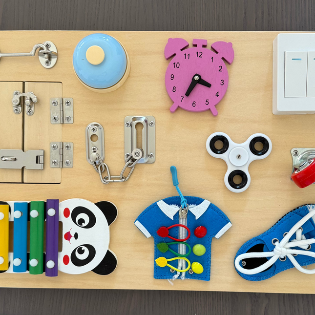 Panou de activitati Montessori. Busy board din lemn - Bebeboo - Totul pentru copii. Jucării, Hăinuțe, Perne, Mobilier, Textile