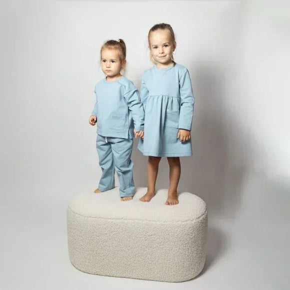Rochita albastra cu buzunare - Bebeboo - Totul pentru copii. Jucării, Hăinuțe, Perne, Mobilier, Textile