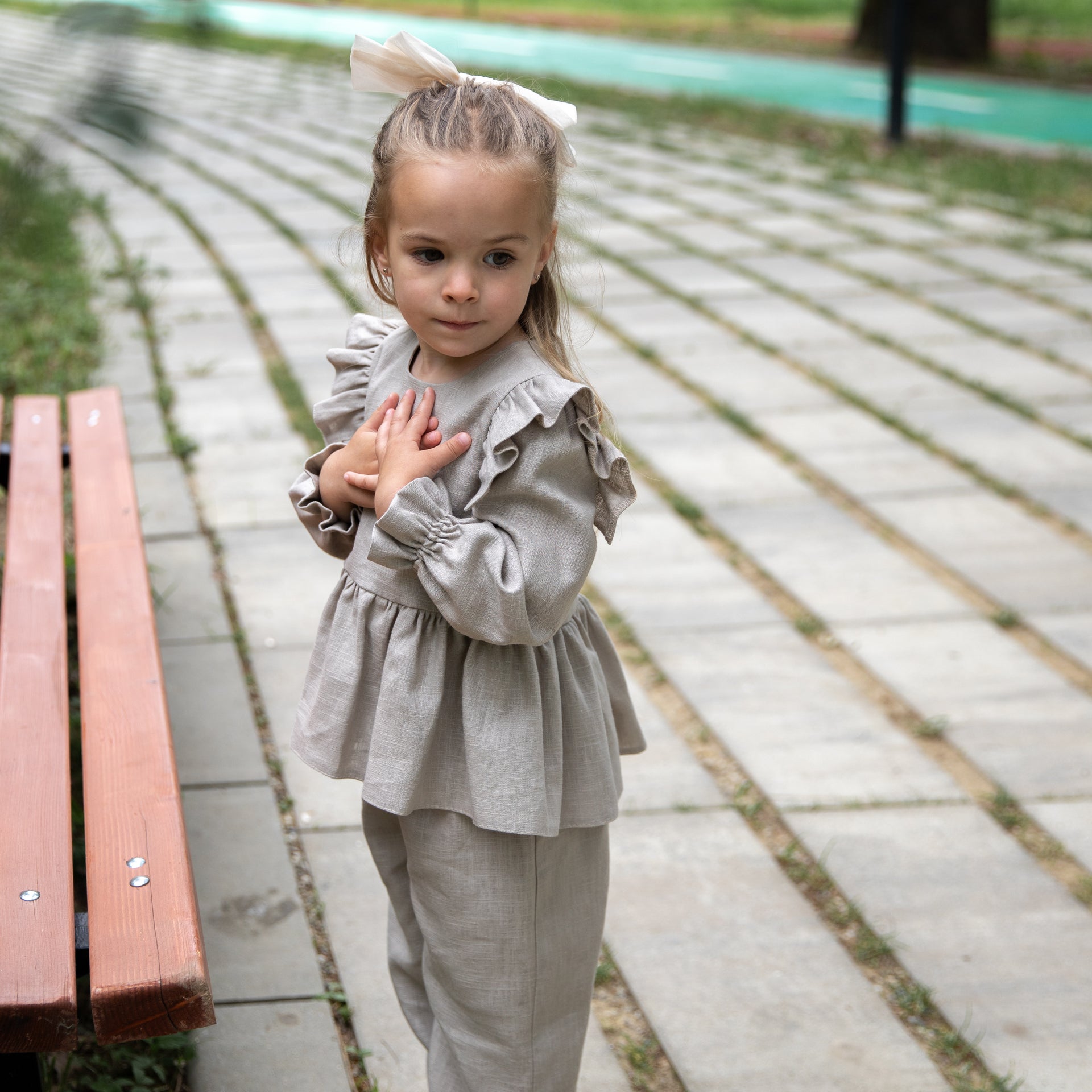 Set bej fete din in 1-10 ani