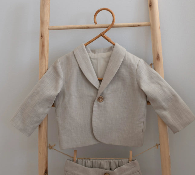 Costum Botez Baieti Bej Din In - Bebeboo - Totul pentru copii. Jucării, Hăinuțe, Perne, Mobilier, Textile