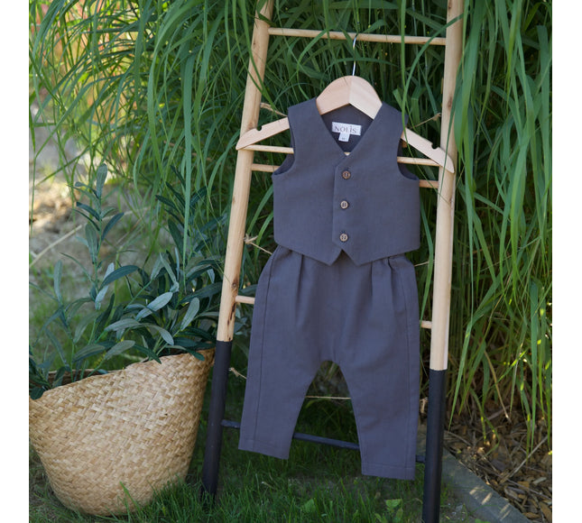 Costum Botez Baieti Gri Vesta Cu Pantaloni - Bebeboo - Totul pentru copii. Jucării, Hăinuțe, Perne, Mobilier, Textile