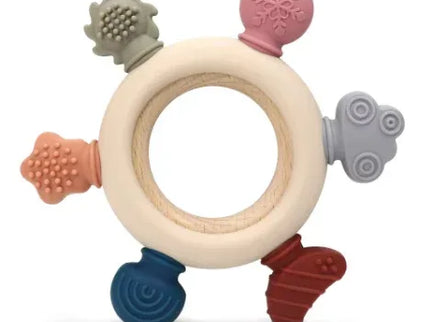 Jucărie de Dentiție Multisenzorial - Inel de dentiție din lemn și silicon - Bej deschis. 0+ - Bebeboo - Totul pentru copii. Jucării, Hăinuțe, Perne, Mobilier, Textile