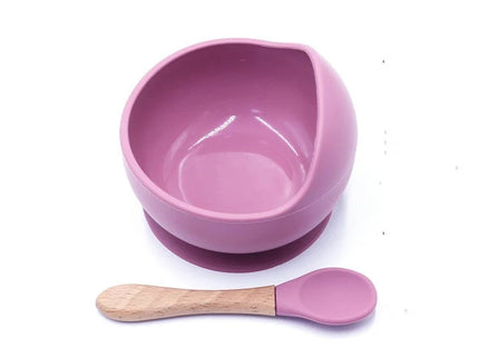 Set diversificare bebelusi  din silicon (bol si lingurita cu maner din lemn)  – Dark Pink, 6 luni +