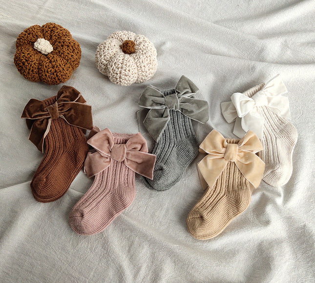 Sosete elegante pentru fetite, Carmen - Cream, diverse marimi, bumbac + elastan