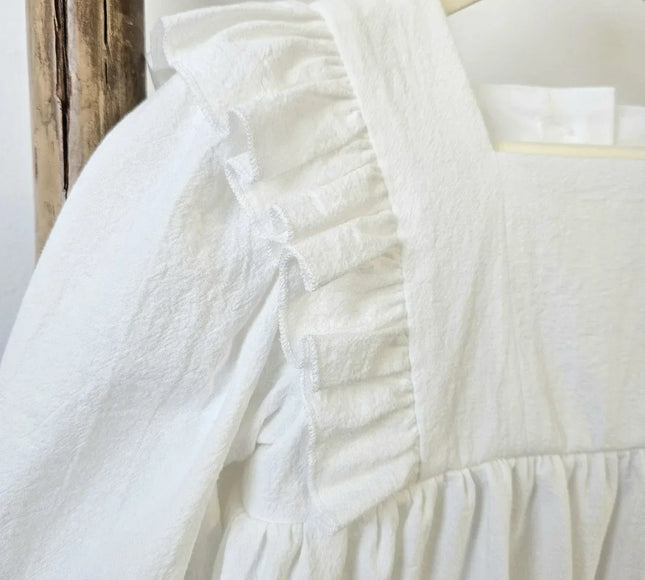 Rochita Alba Cu Volanase - Bebeboo - Totul pentru copii. Jucării, Hăinuțe, Perne, Mobilier, Textile