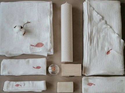Trusou Botez Muselina Alb - Bebeboo - Totul pentru copii. Jucării, Hăinuțe, Perne, Mobilier, Textile