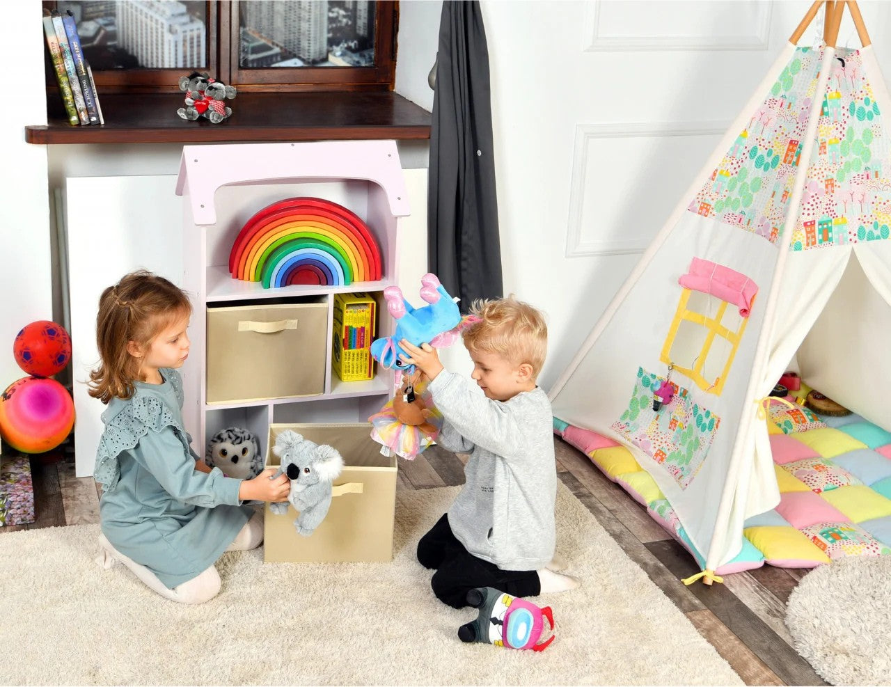 Biblioteca copii, Organizator cu raft pentru carti, Cutii depozitare jucarii, rechizite si papusi, Mobilier din Lemn MDF, Dulap tip casuta cu 3 etajere, 91,5 x 54 x 27cm, Roz