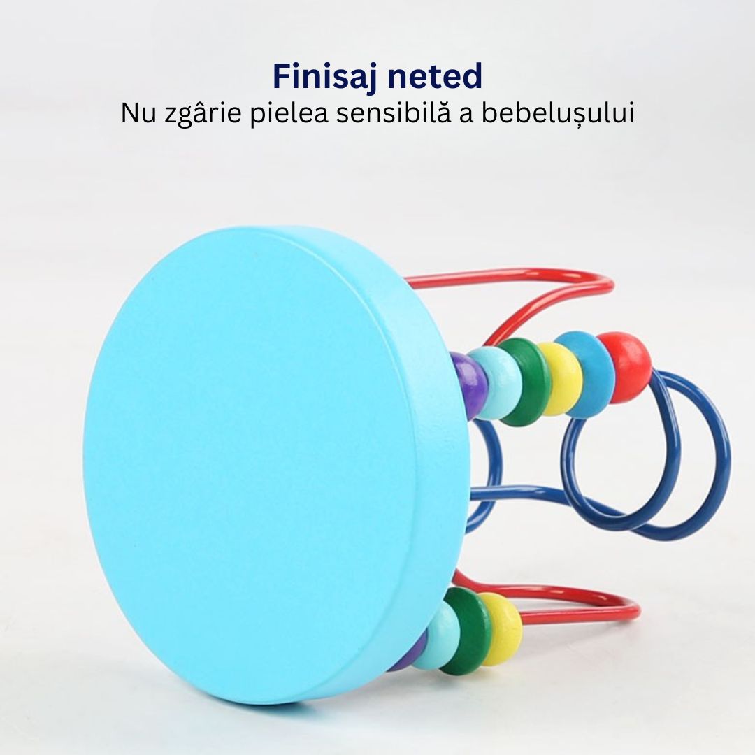 Joc de motricitate cu bile pentru bebeluși