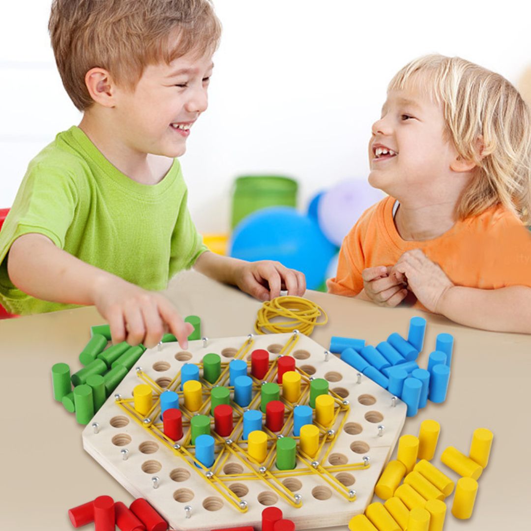 Tabla Triunghiurilor, joc de strategie