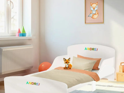 Pat Copii cu Protectie Laterala si Raft Depozitare Carti si Jucarii, Model Norisor, Patut pentru Baieti si Fetite Varsta de 3 - 8 Ani, Mobilier din Lemn MDF, Alb + Bonus Stickere Fosforescente - Bebeboo - Totul pentru copii. Jucării, Hăinuțe, Perne, Mobilier, Textile