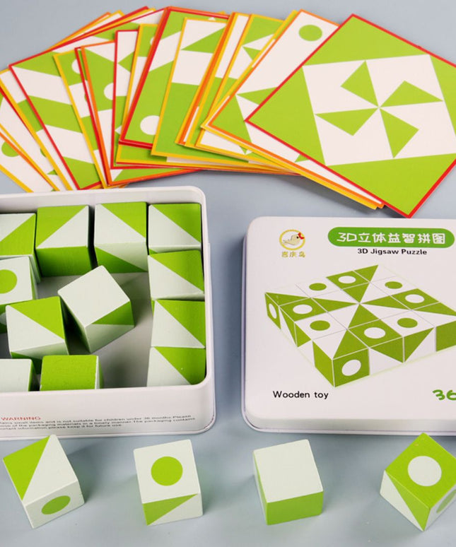 Puzzle geometric 3D cu carduri și cuburi